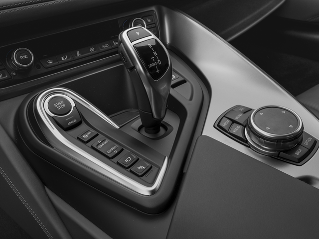 2017 BMW i8 2DR CPE