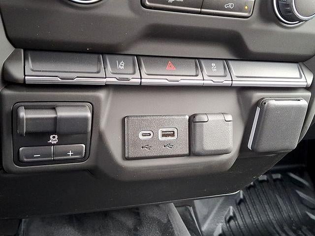 2025 Chevrolet Silverado 3500 HD WT