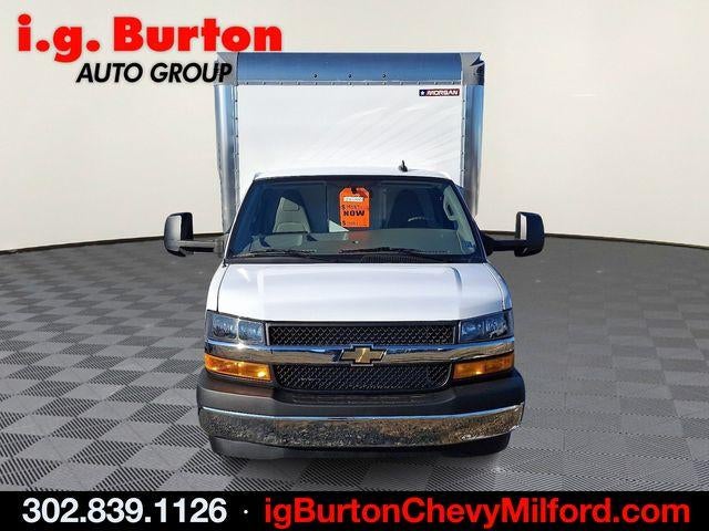 2024 Chevrolet Express Cutaway 4500 Base