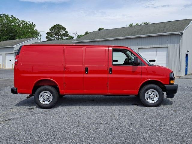 2026 Chevrolet Express Cargo Base