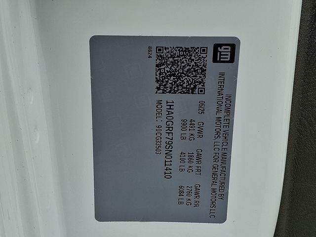 2025 Chevrolet Express Cutaway 3500 Base