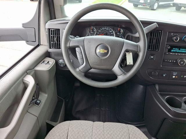 2025 Chevrolet Express Cutaway 3500 Base