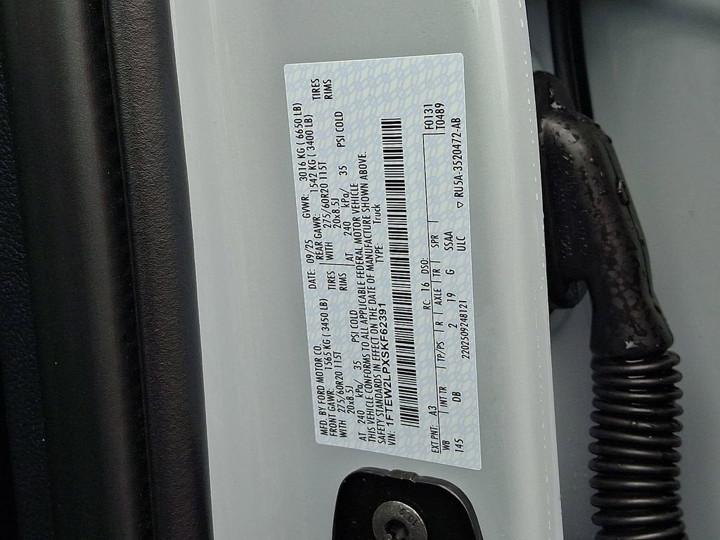 2025 Ford F-150 STX