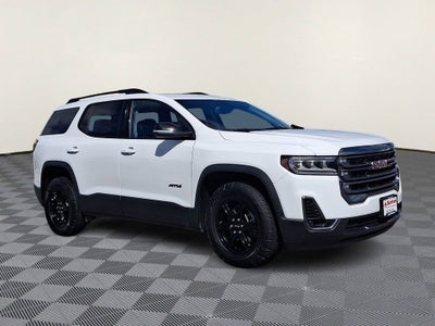 2023 GMC Acadia AT4