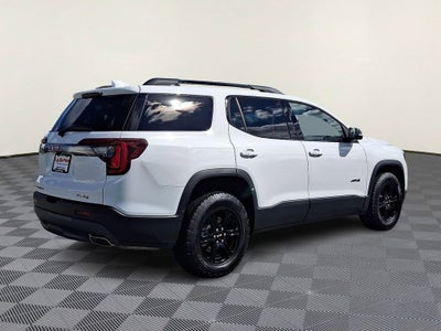 2023 GMC Acadia AT4