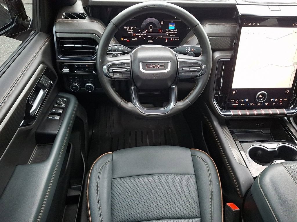 2025 GMC Yukon AT4