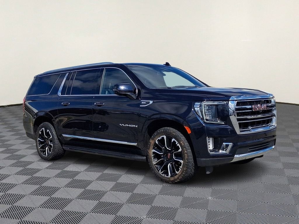2022 GMC Yukon XL SLT