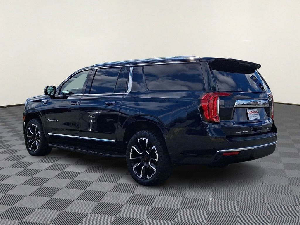 2022 GMC Yukon XL SLT