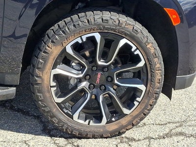 2022 GMC Yukon XL SLT