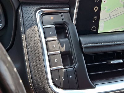 2022 GMC Yukon XL SLT