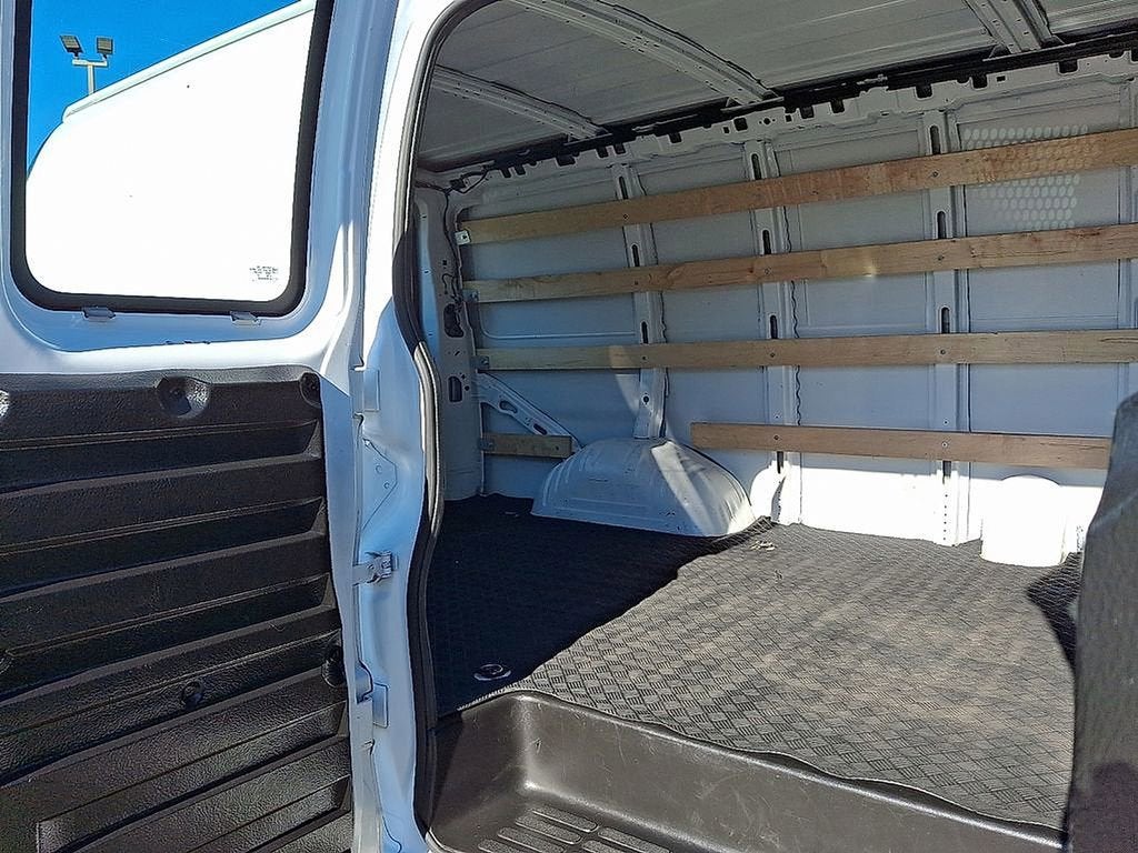 2024 GMC Savana Cargo 2500 Work Van