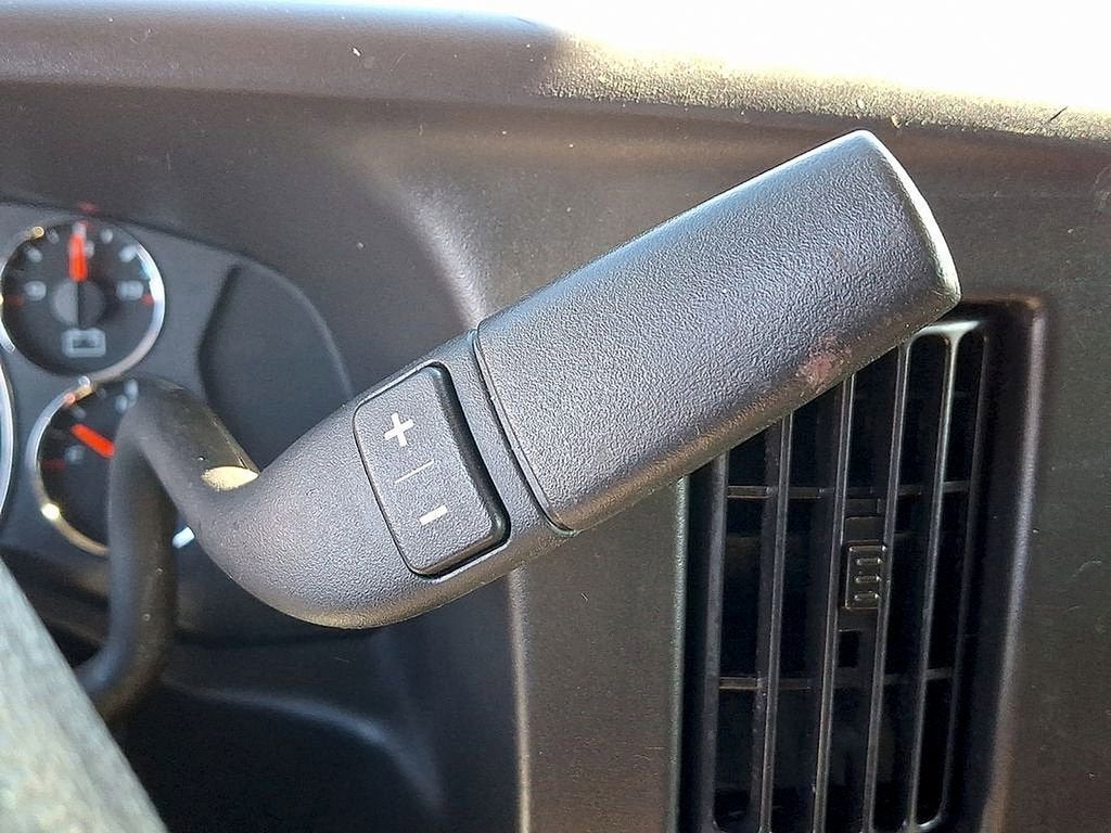 2024 GMC Savana Cargo 2500 Work Van