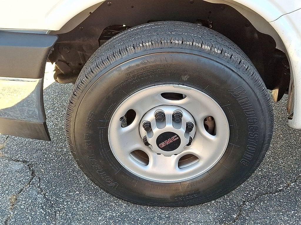 2024 GMC Savana Cargo 2500 Work Van