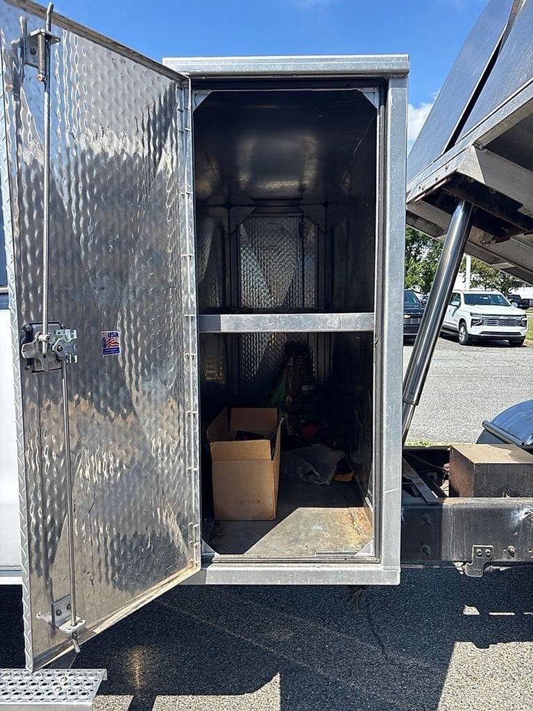 2021 Chevrolet Silverado 6500 HD Work Truck