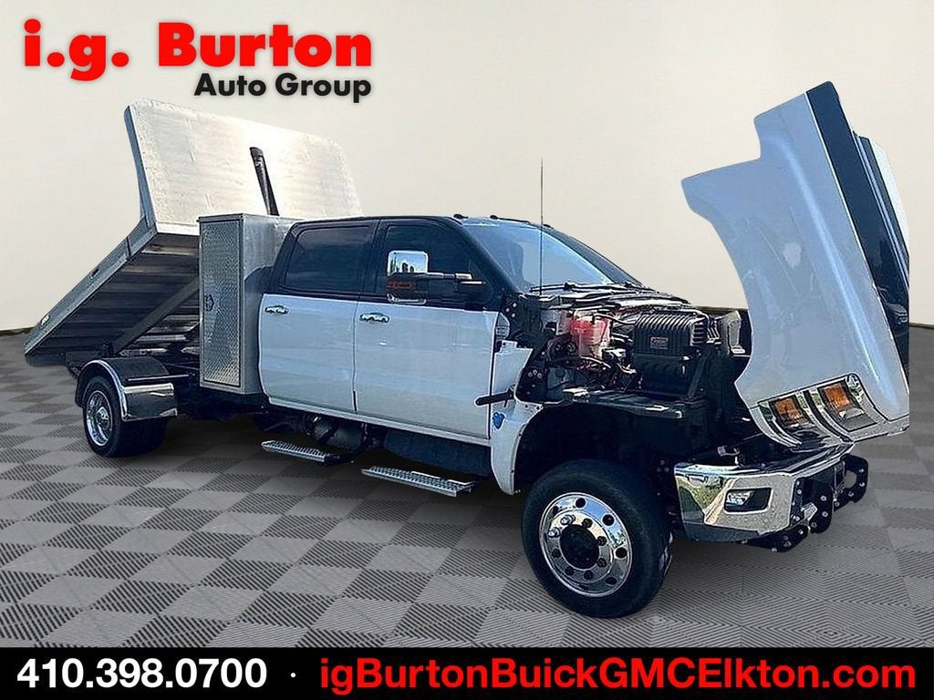 2021 Chevrolet Silverado 6500 HD Work Truck