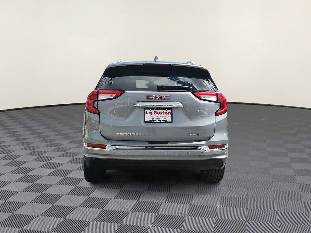 2023 GMC Terrain Denali