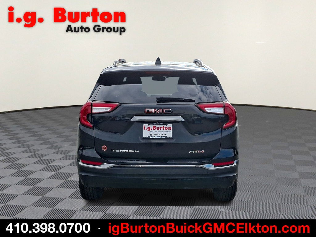 2022 GMC Terrain AT4