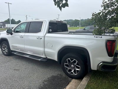 2022 GMC Sierra 1500 SLT