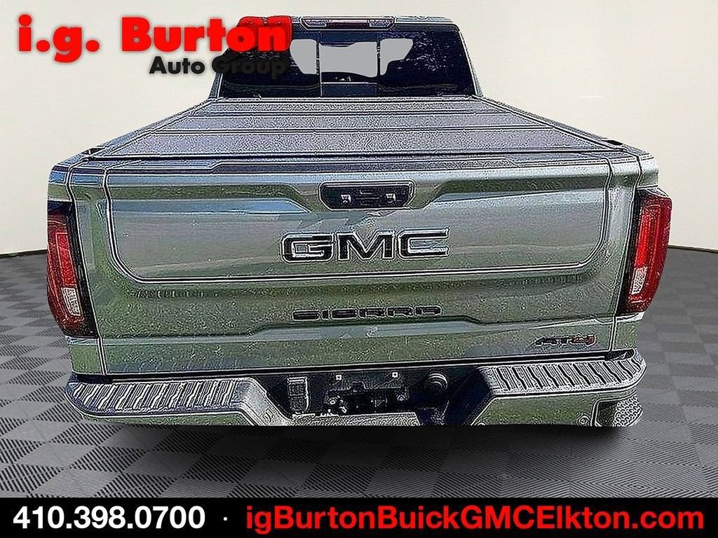 2023 GMC Sierra 1500 AT4