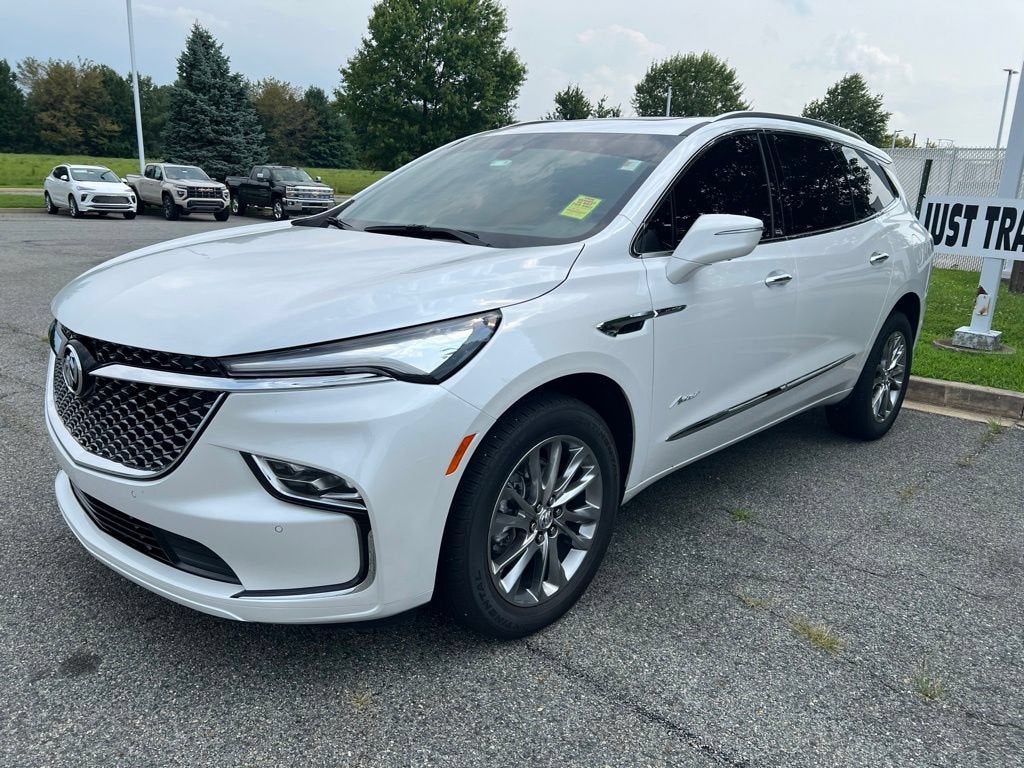 2024 Buick Enclave Avenir