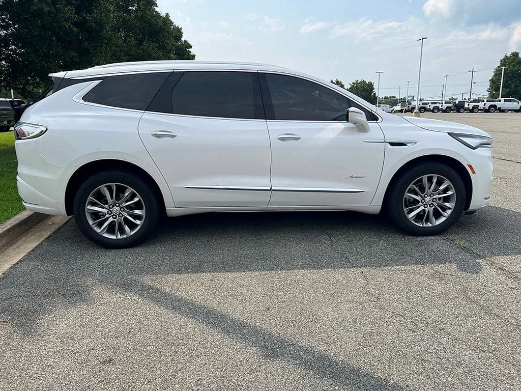 2024 Buick Enclave Avenir