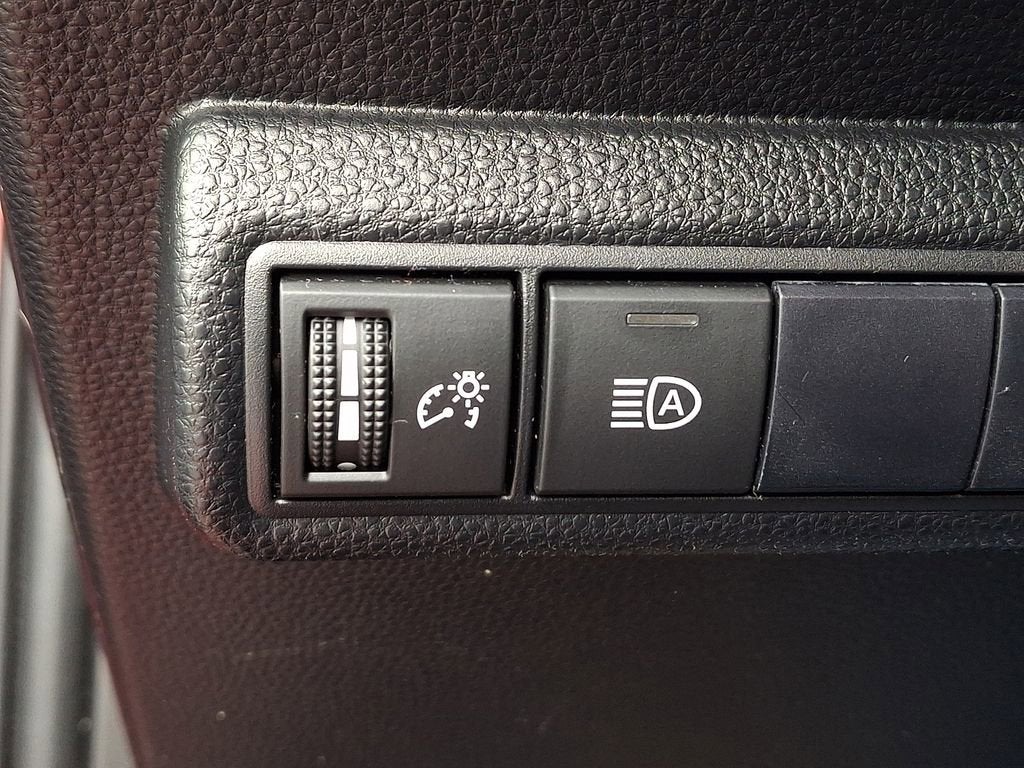 2020 Toyota Corolla Hybrid LE