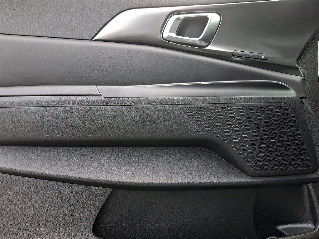 2025 Kia Carnival MPV SX