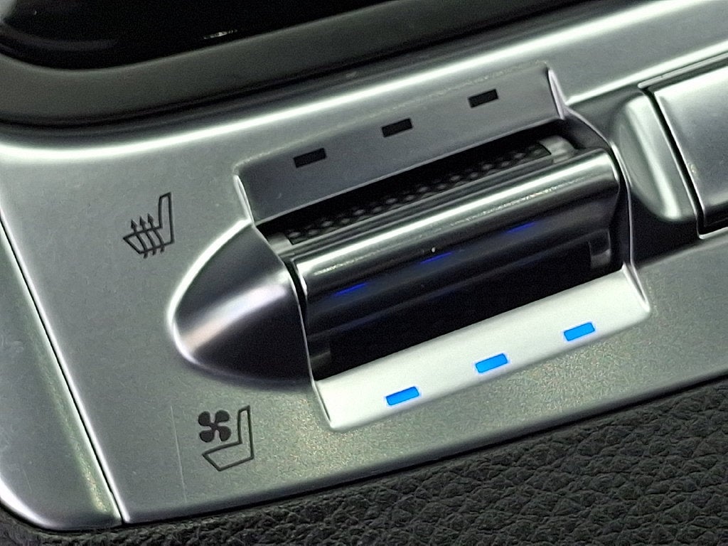 2025 Kia Carnival MPV SX