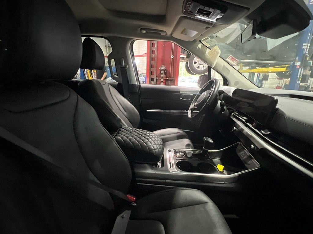 2025 Kia Carnival MPV SX