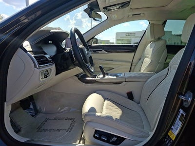 2020 BMW 750i xDrive