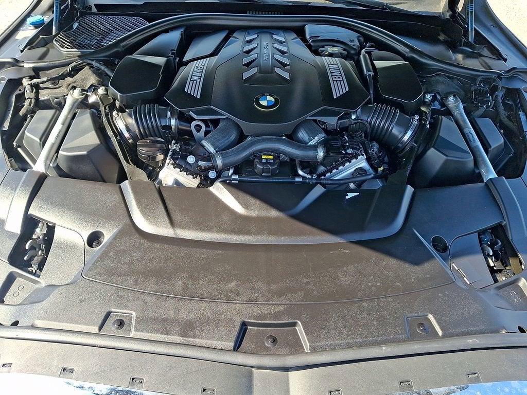 2020 BMW 750i xDrive