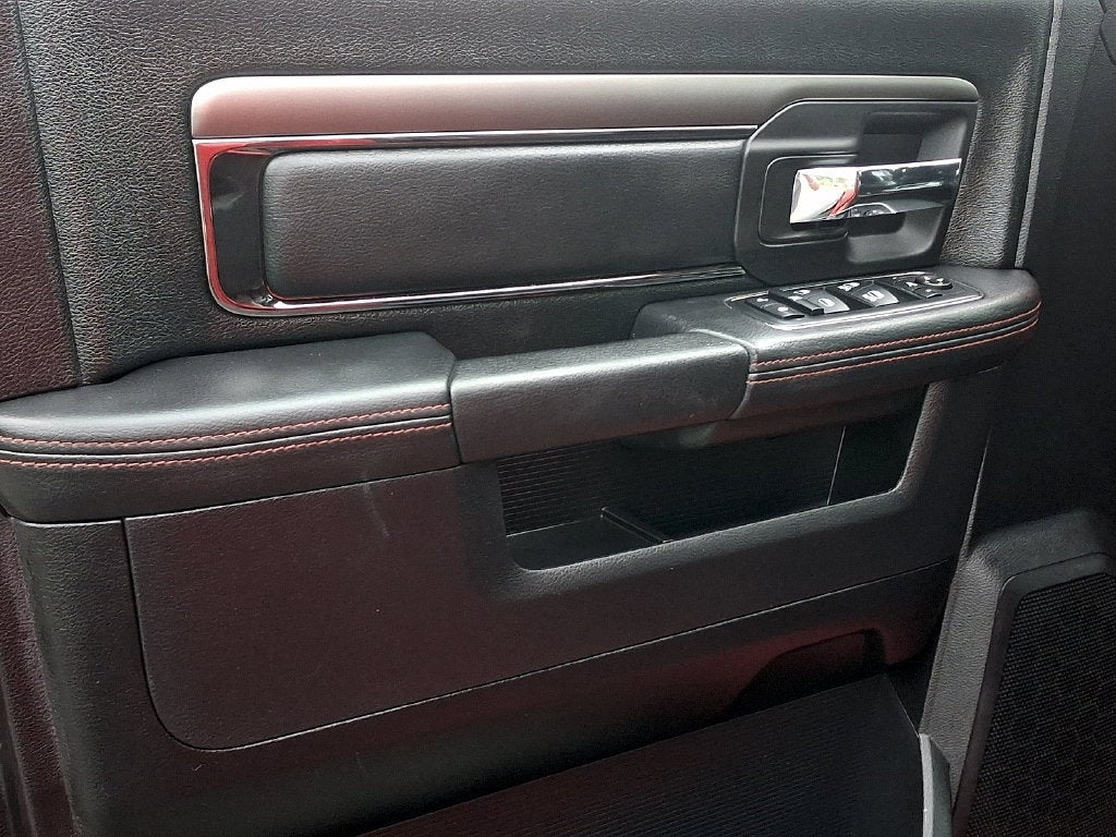 2016 RAM 1500 Sport