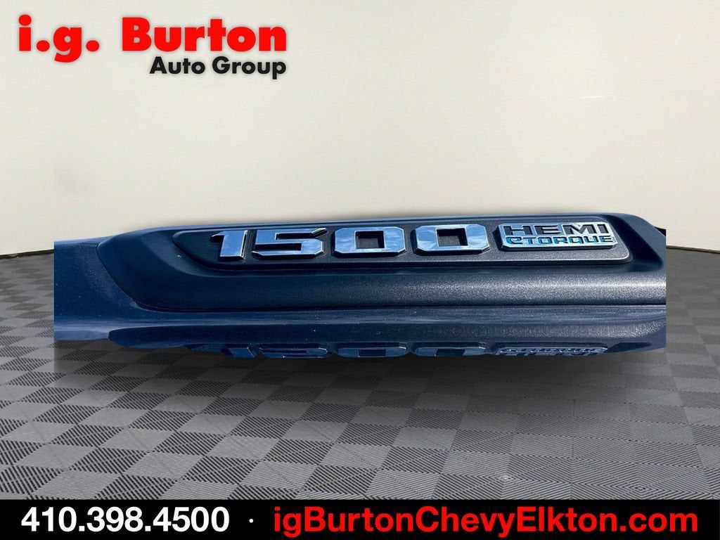 2021 RAM 1500 Laramie Crew Cab 4x4 5'7" Box
