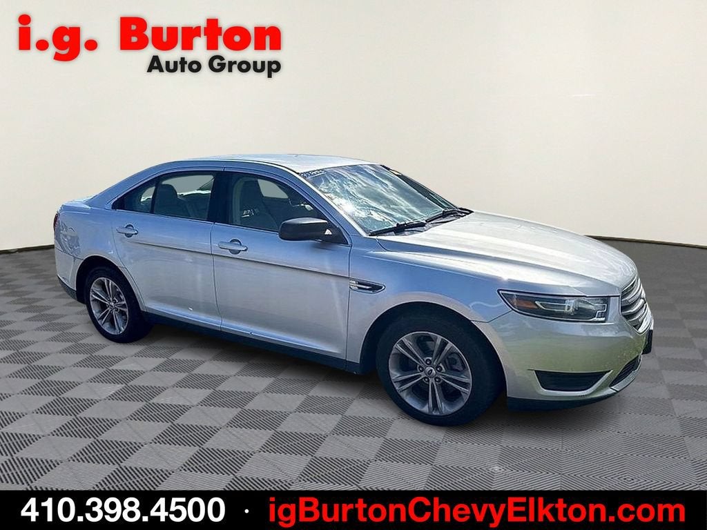 2017 Ford Taurus SE