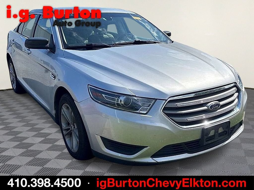 2017 Ford Taurus SE