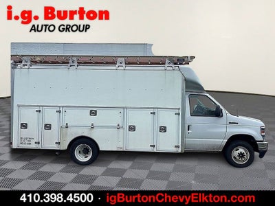 2022 Ford E-Series Cutaway E-450 DRW