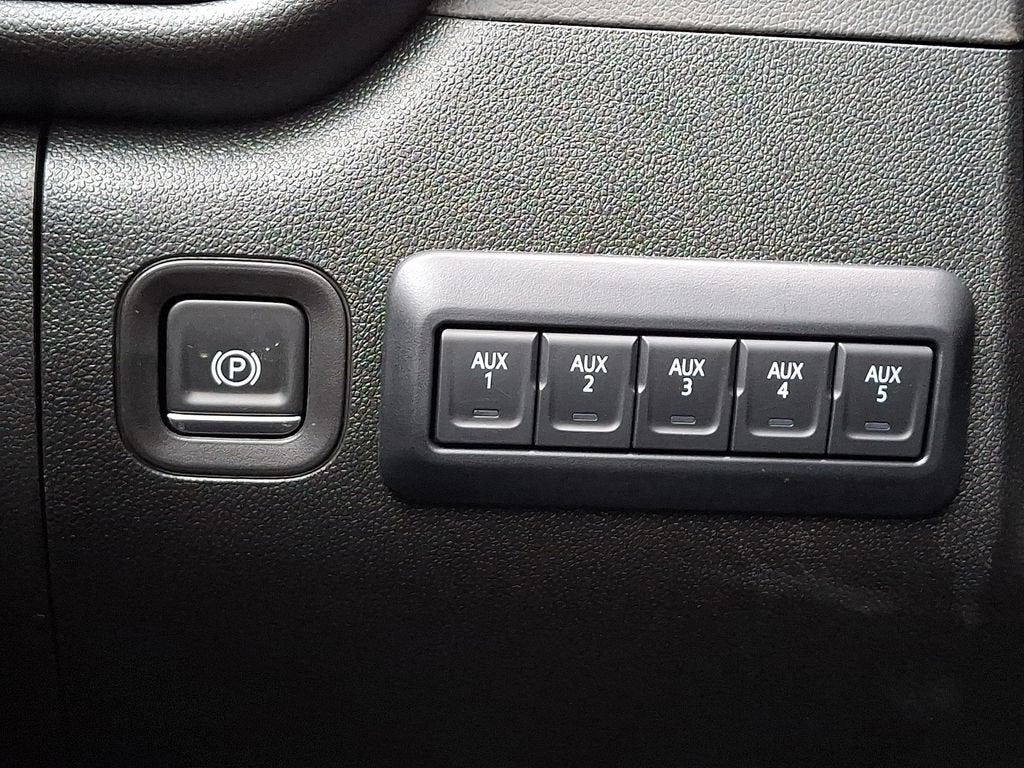 2025 Chevrolet Silverado 3500 HD WT