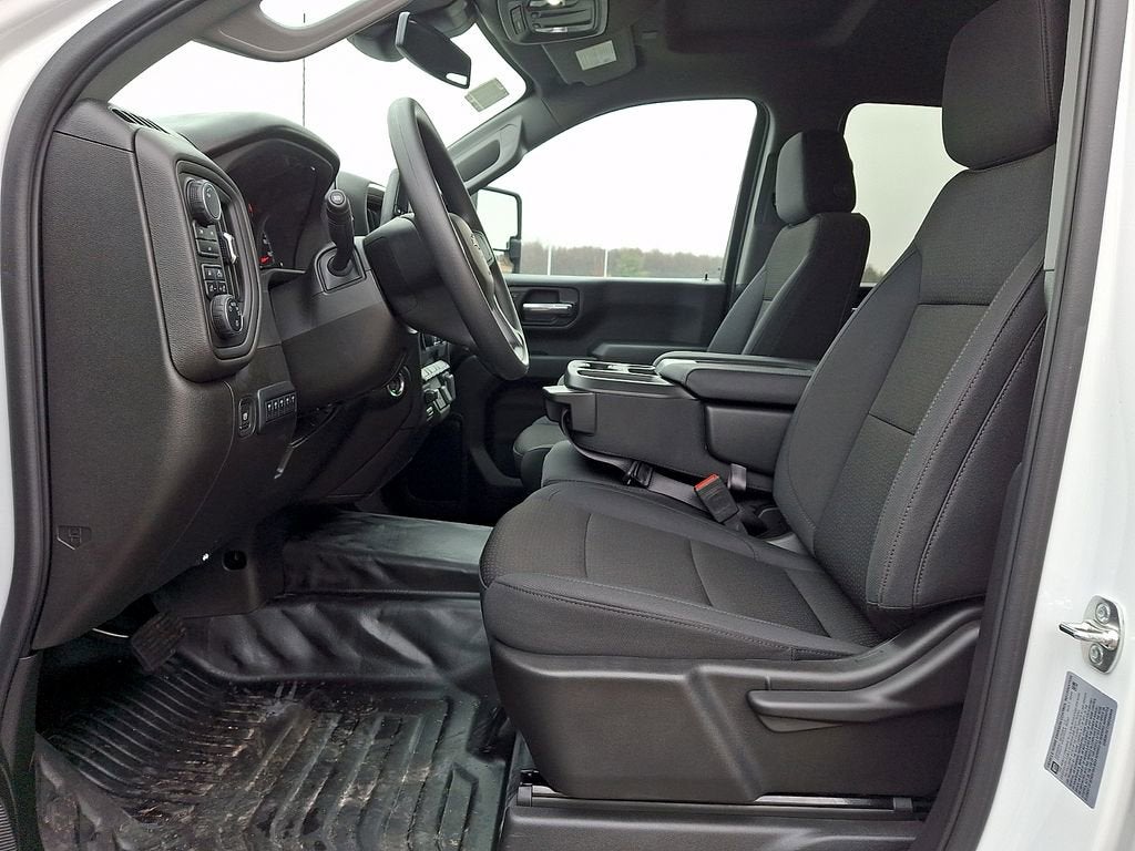 2025 Chevrolet Silverado 3500 HD WT