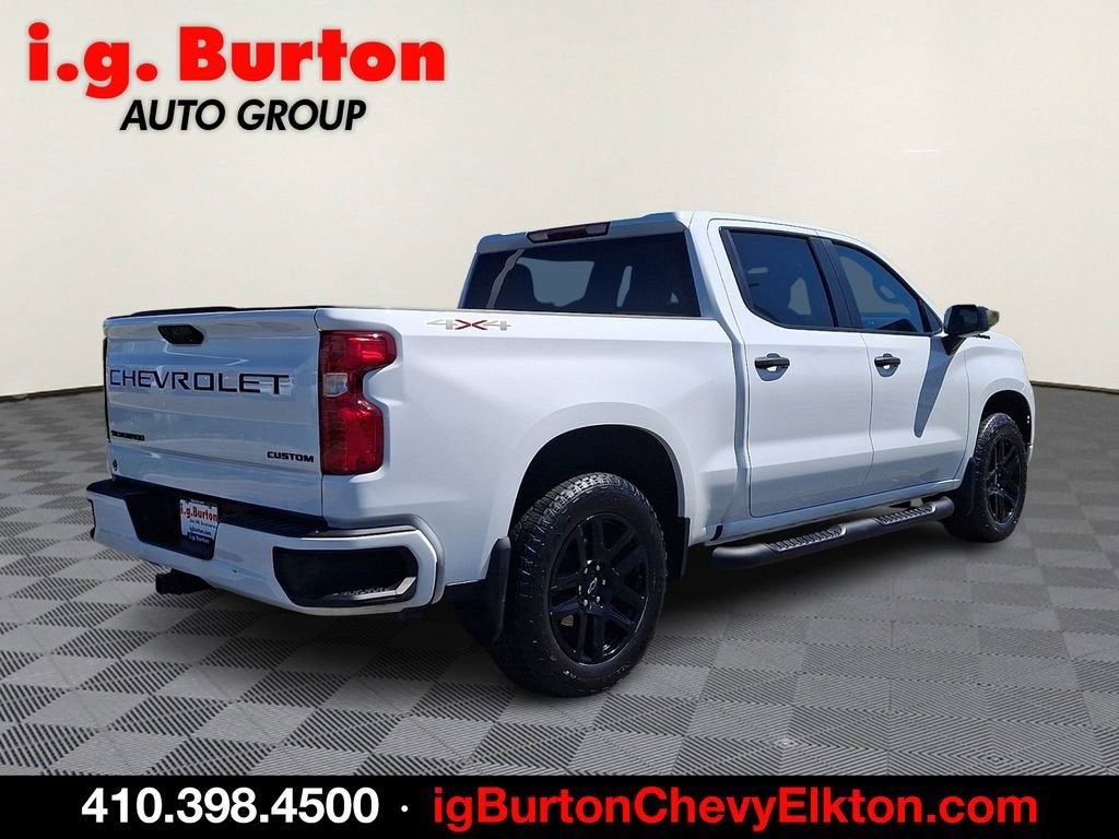 2023 Chevrolet Silverado 1500 Custom