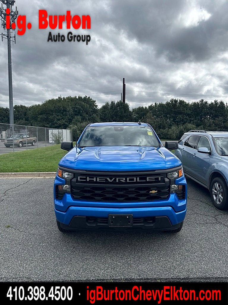 2025 Chevrolet Silverado 1500 Custom