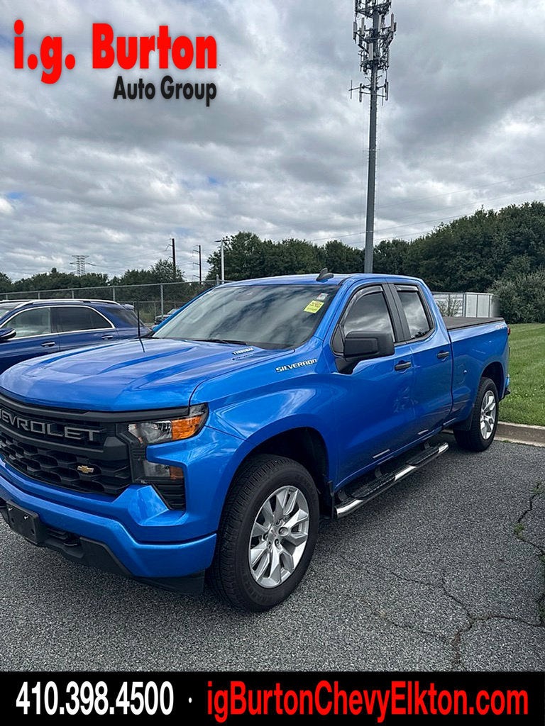 2025 Chevrolet Silverado 1500 Custom