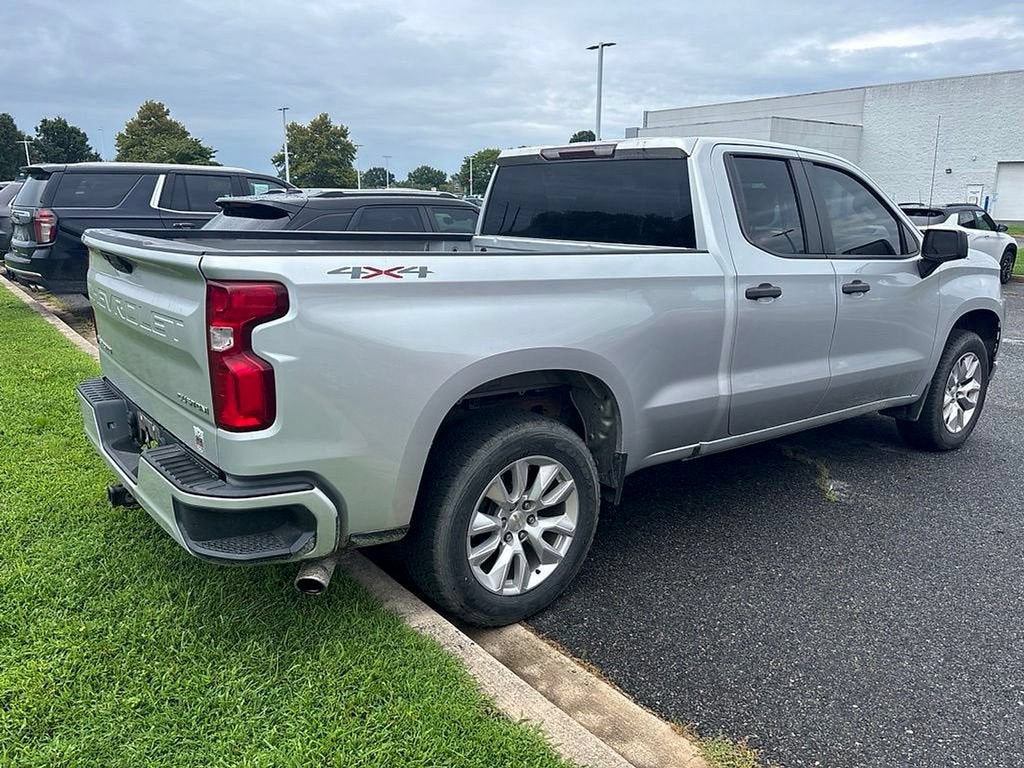 2020 Chevrolet Silverado 1500 Custom