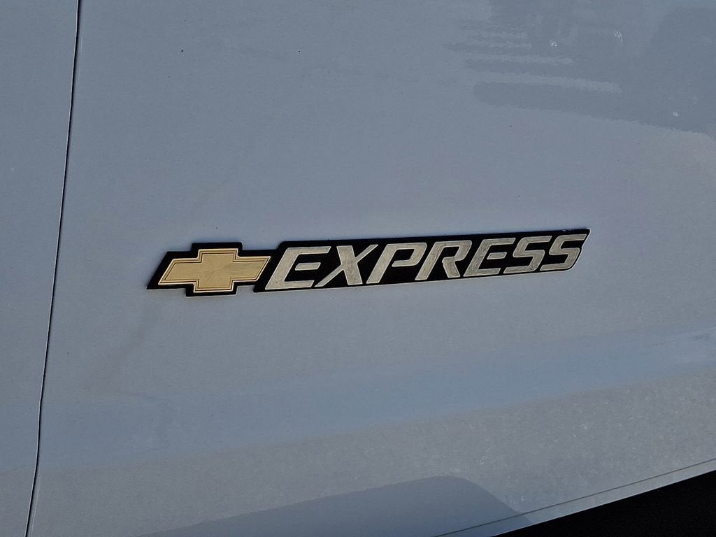 2026 Chevrolet Express Cargo WT