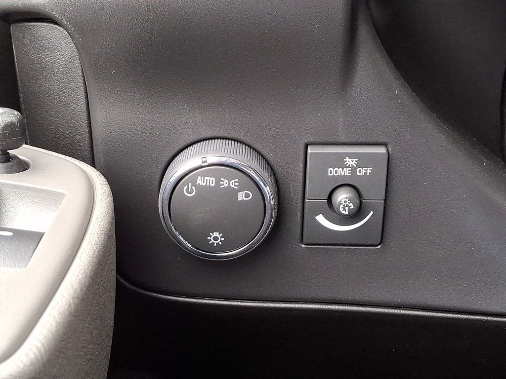 2025 Chevrolet Express 2500 Work Van Cargo