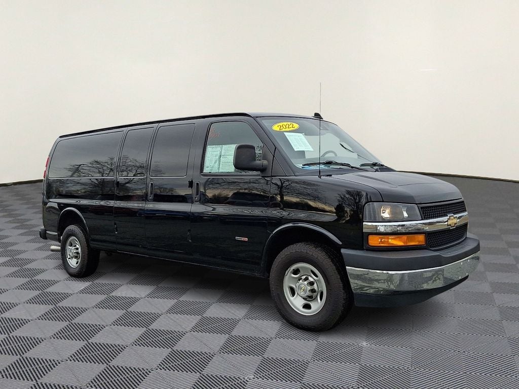 2022 Chevrolet Express 3500 Work Van Cargo