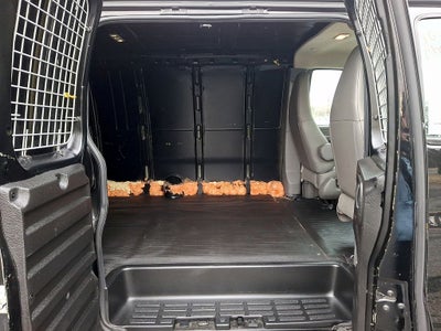 2022 Chevrolet Express 3500 Work Van Cargo