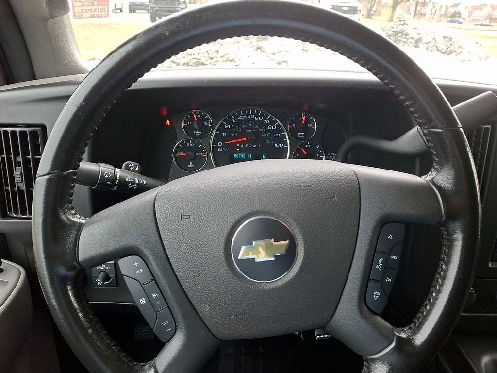 2022 Chevrolet Express 3500 Work Van Cargo