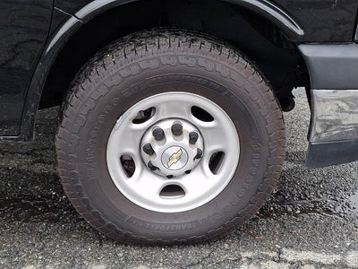 2022 Chevrolet Express 3500 Work Van Cargo