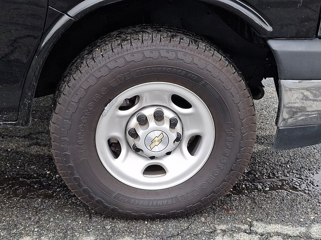 2022 Chevrolet Express 3500 Work Van Cargo