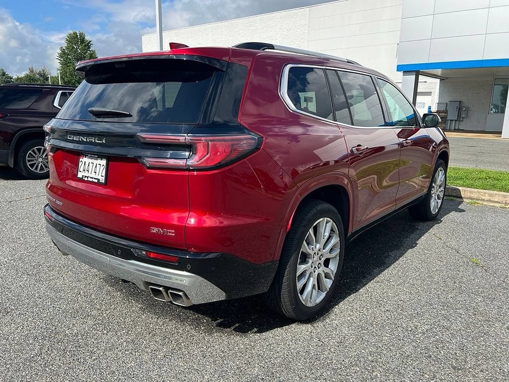 2024 GMC Acadia Denali